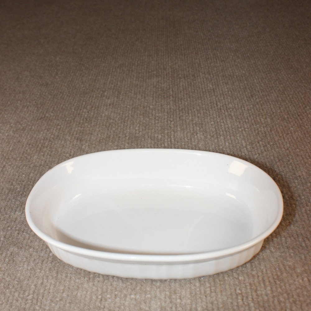 CorningWare French White 15oz Oval Stoneware Baking Dish Individual Baker